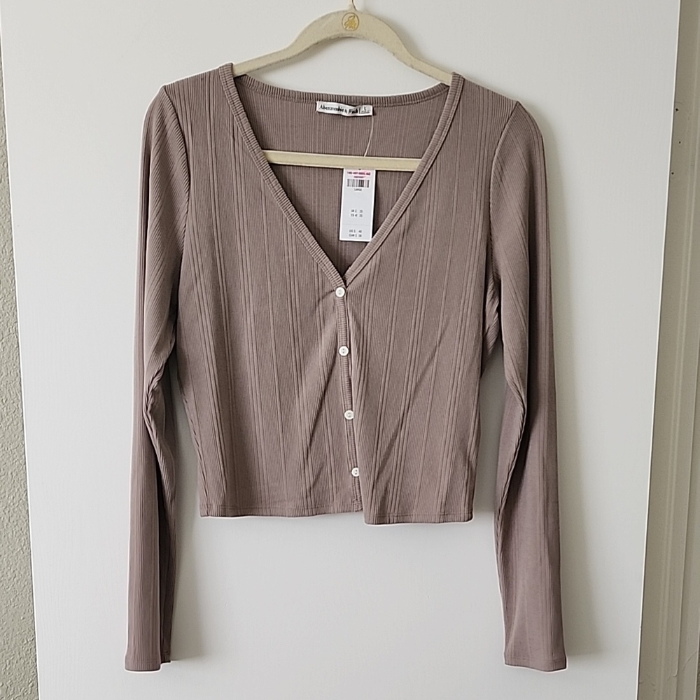 NWT Abercrombie & Fitch Long Sleeve Ribbed Shirt | Large | Taupe